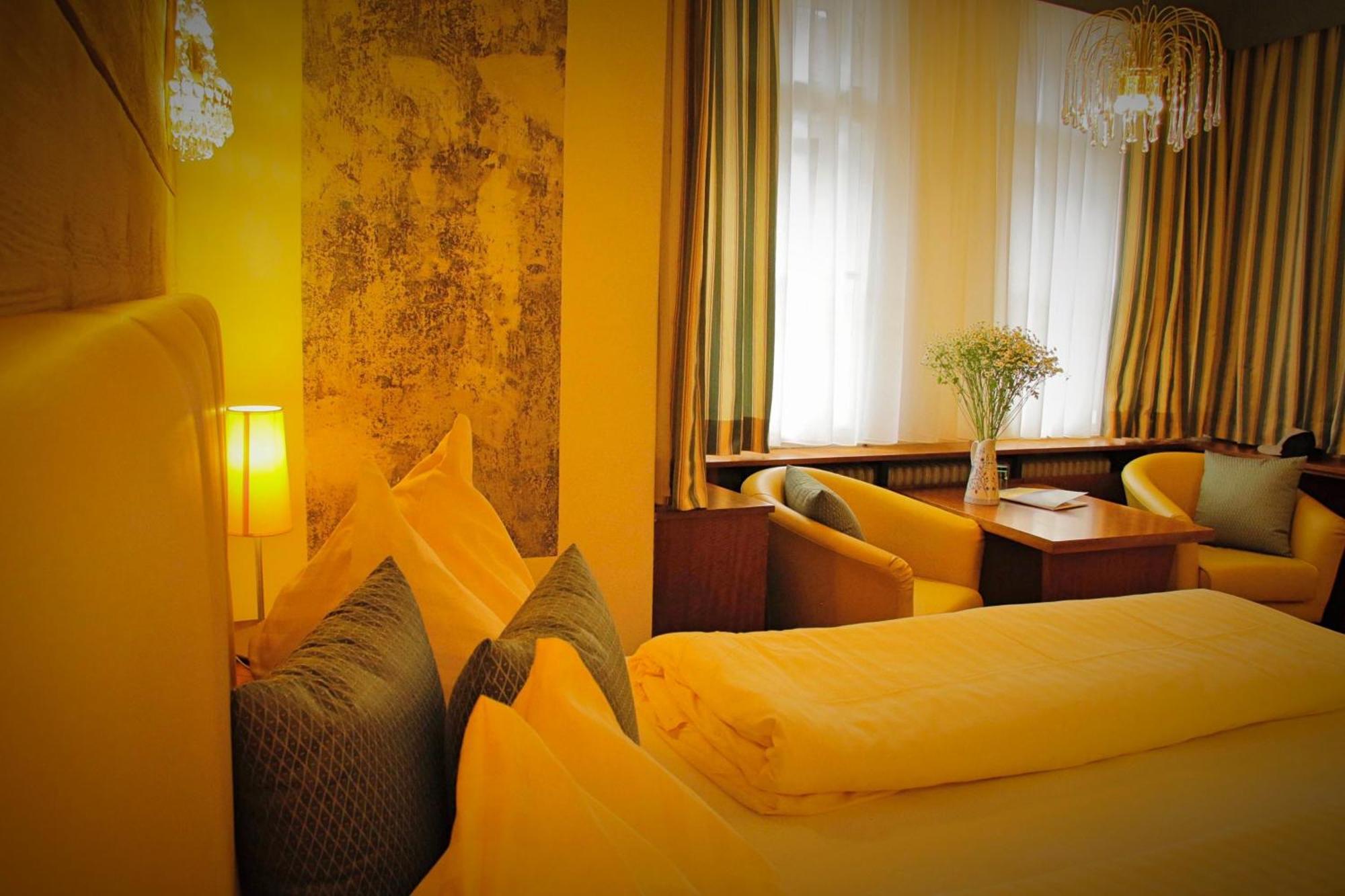 Hotel Drei Hasen Mariazell Exteriör bild
