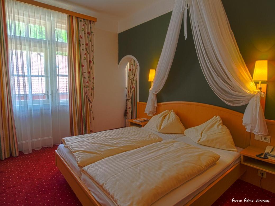 Hotel Drei Hasen Mariazell Rum bild