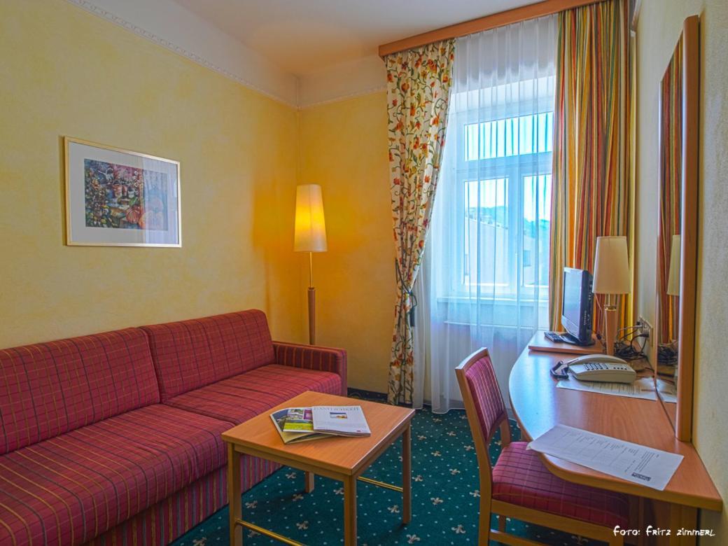 Hotel Drei Hasen Mariazell Rum bild
